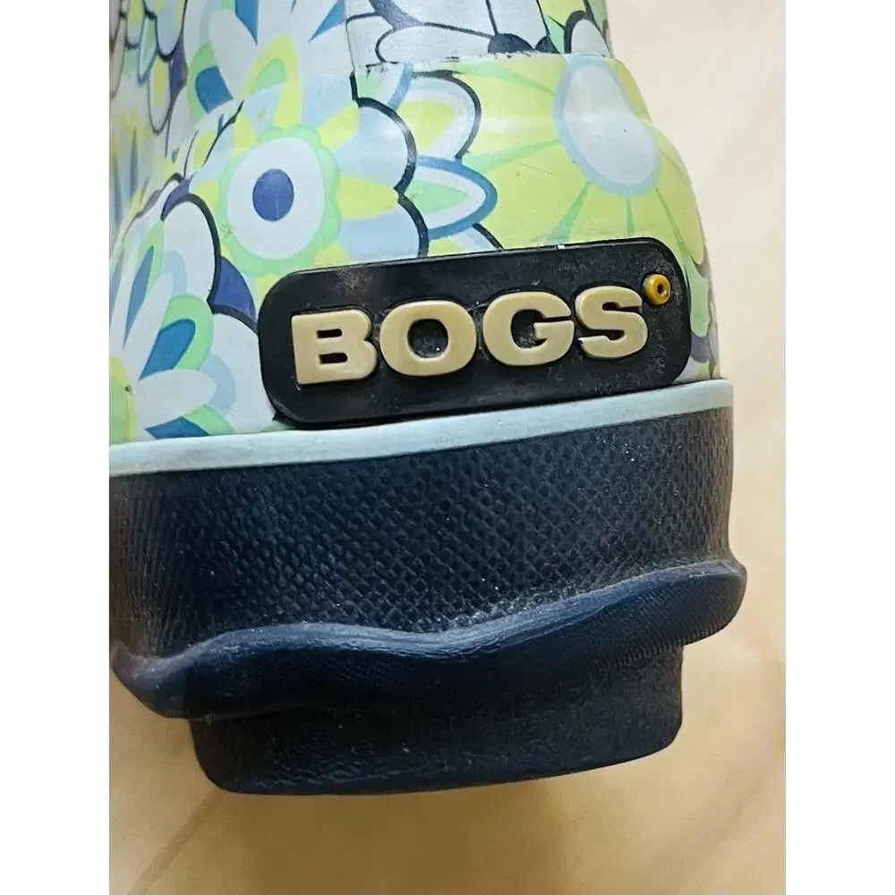 Bogs Charlot Rubber Boot Kids Size 1 Navy Floral. Green flowers. Rain GUC